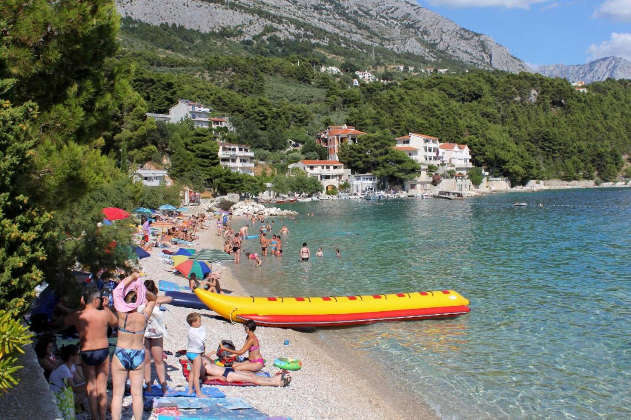 Apartments With A Parking Space Brela, Makarska - 16603 Eksteriør bilde