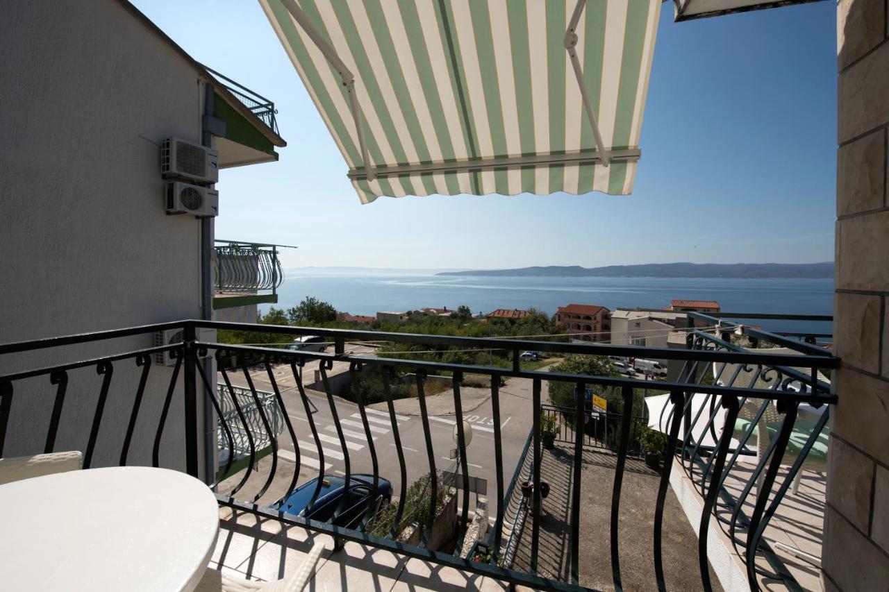 Apartments With A Parking Space Brela, Makarska - 16603 Eksteriør bilde