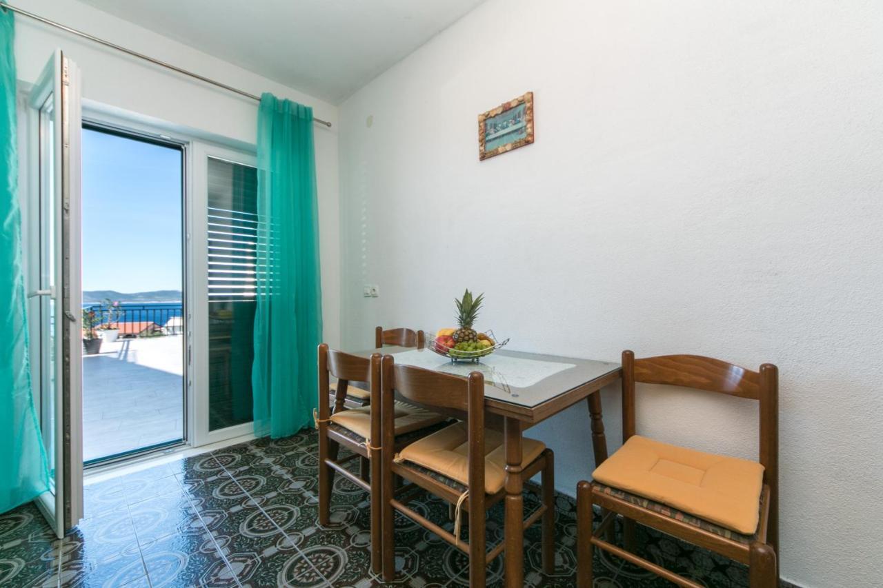 Apartments With A Parking Space Brela, Makarska - 16603 Eksteriør bilde